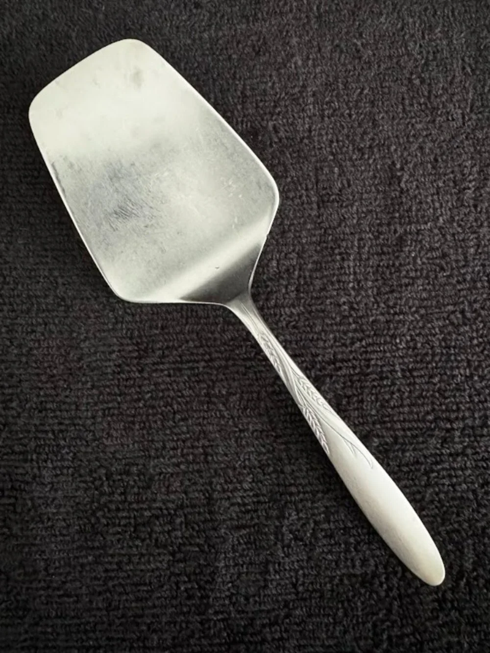 Vintage Stegor Stainless Wheat Pattern Pastry Server